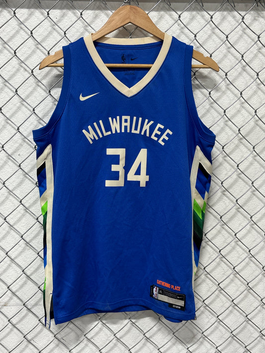 Nike City Edition Antetokounmpo Milwaukee Bucks Jersey Size XL Youth