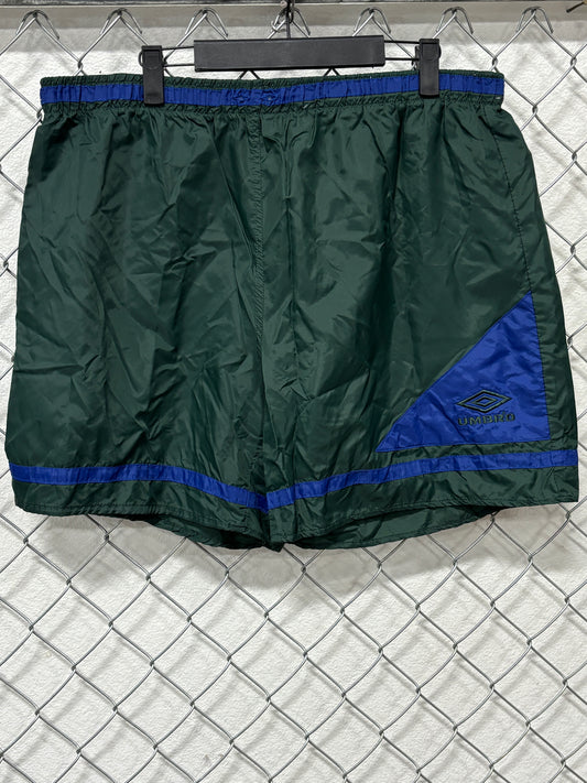 Vintage 90's Umbro Green Tennis Shorts Size Large