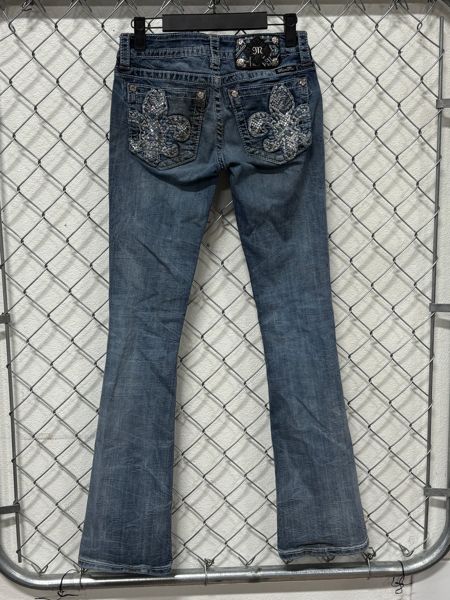 Y2K Miss Me Low Rise Women's Denim Flared Jeans Size 26x31