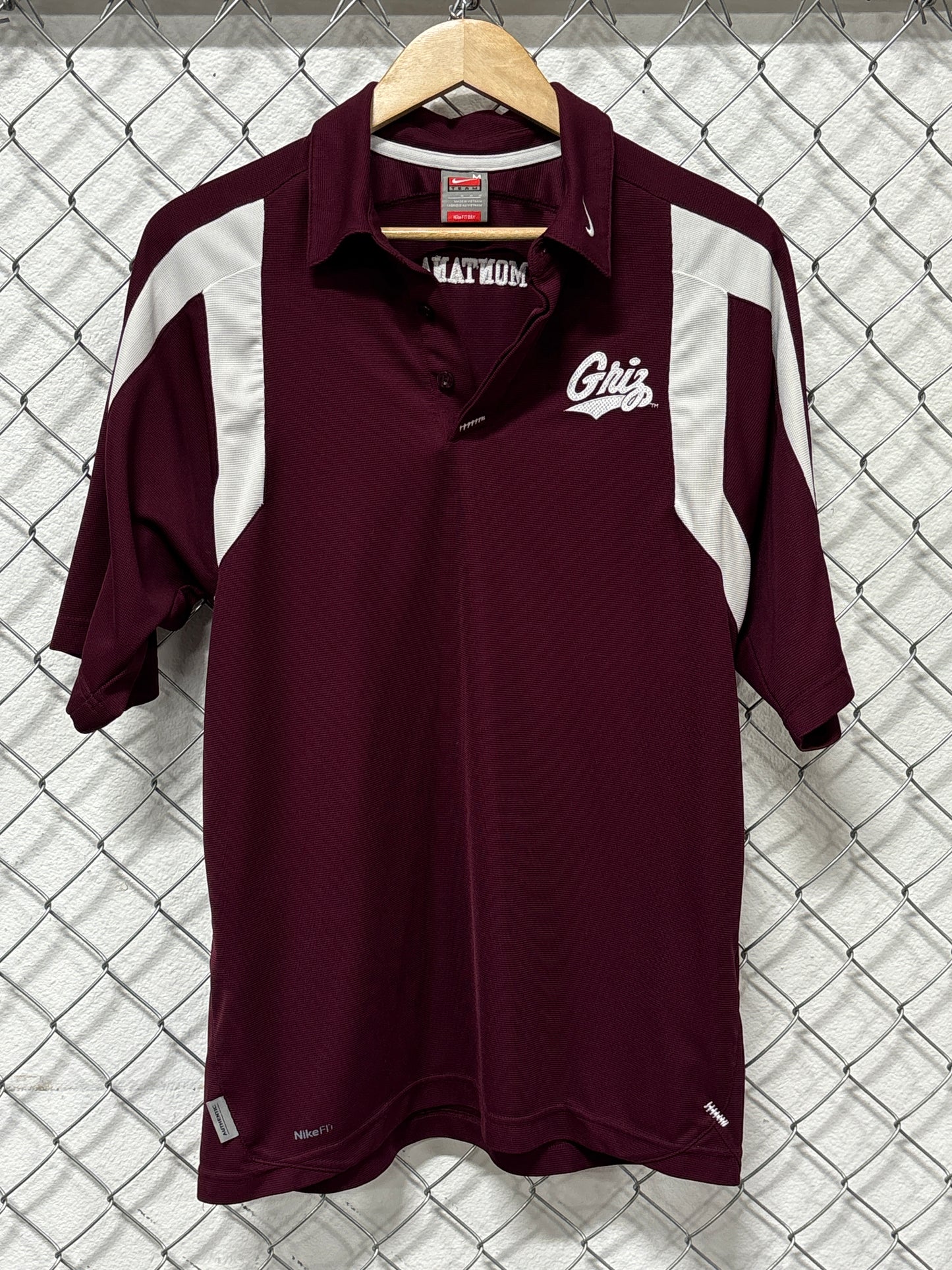 Nike University of Montana Grizzlies Maroon Polo Shirt Size Medium