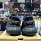 Yeezy 350 v2 'Triple Black' Size 7.5