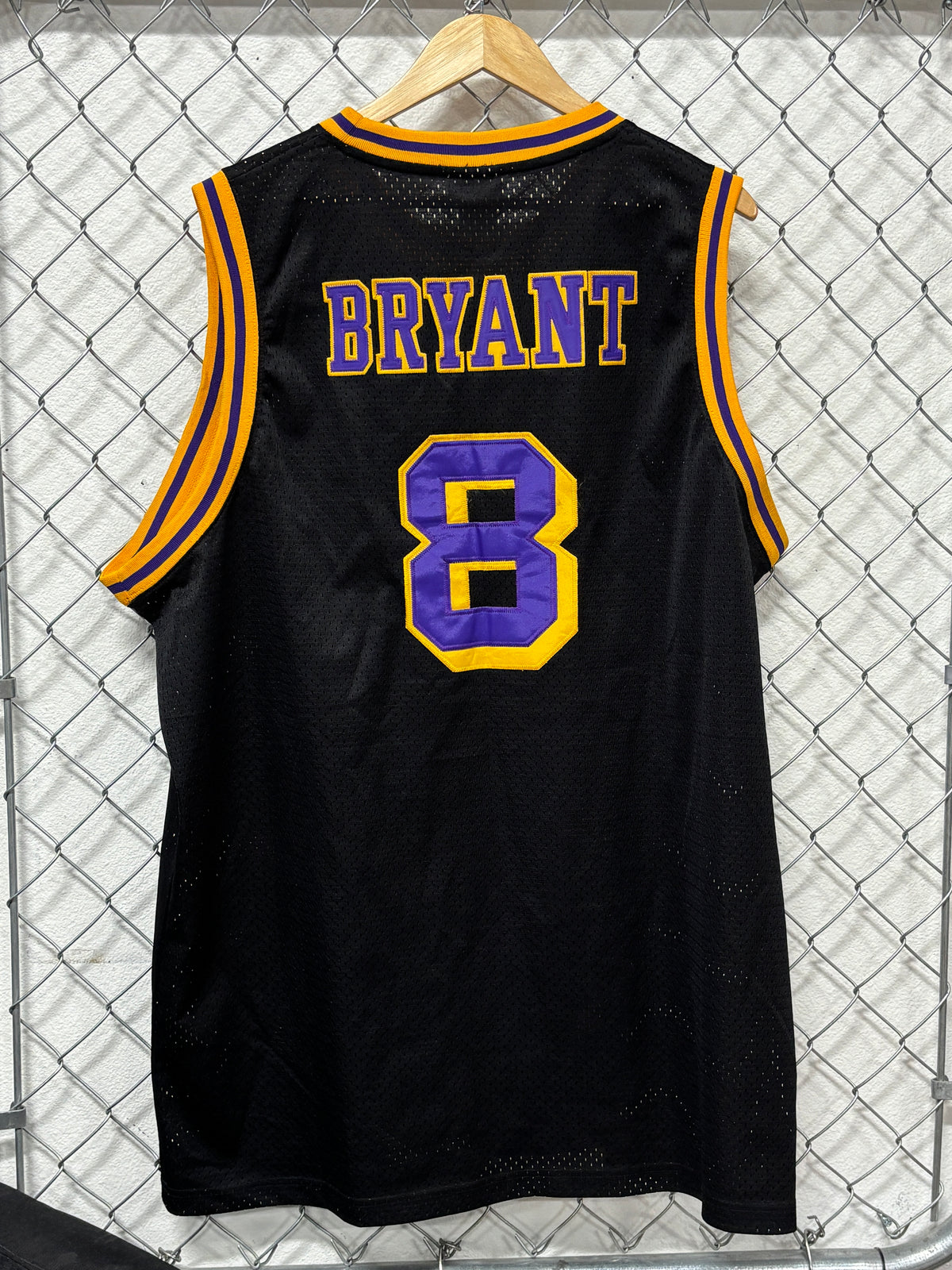 Vintage Reebok Kobe Bryant Los Angeles Lakers #8 Black Jersey Size 54