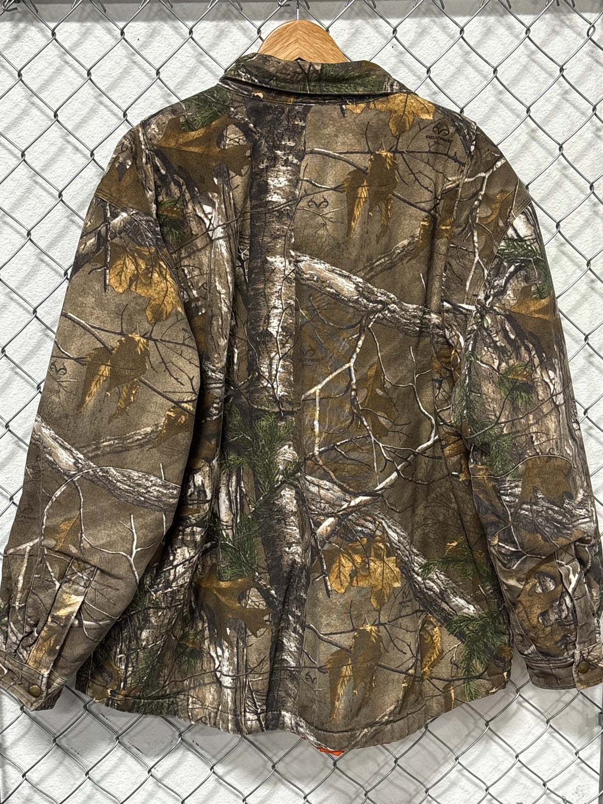 Carhartt Real Tree Woodland Hunting Camo Button Up Jacket Size XL
