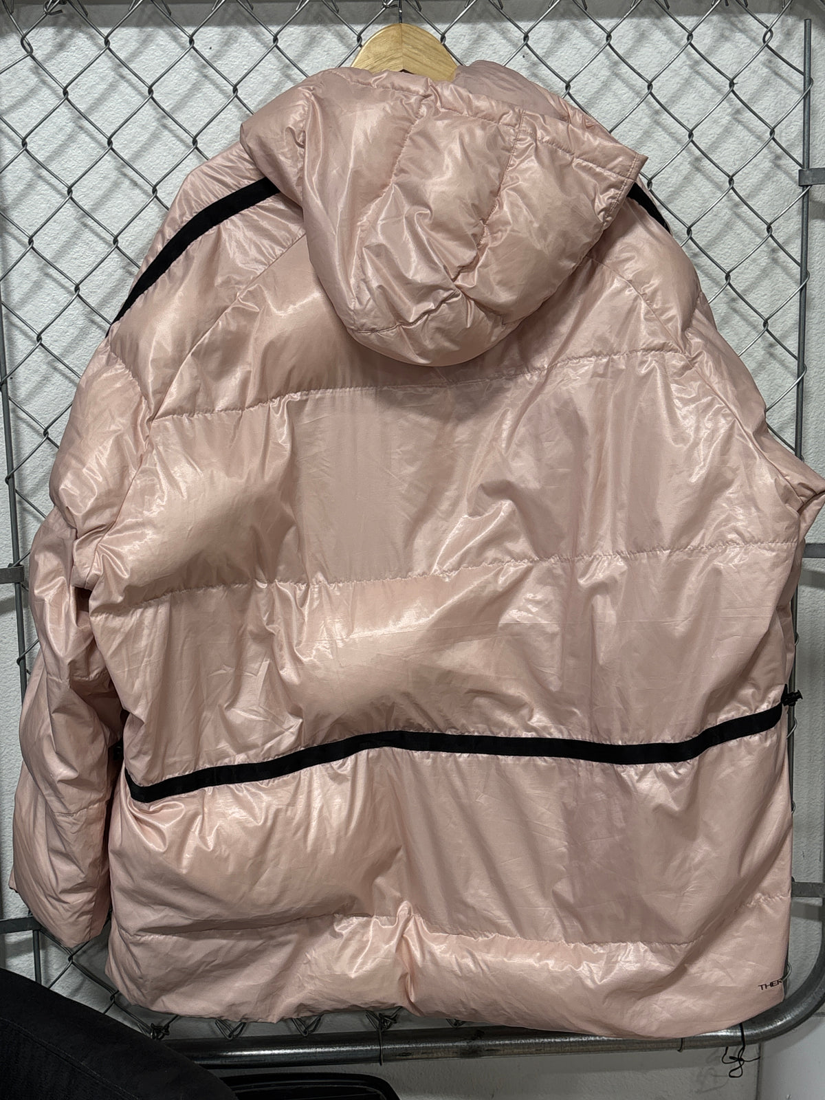 Nike Therma Fit Pink City Series Down Puffer Jacket Size XL