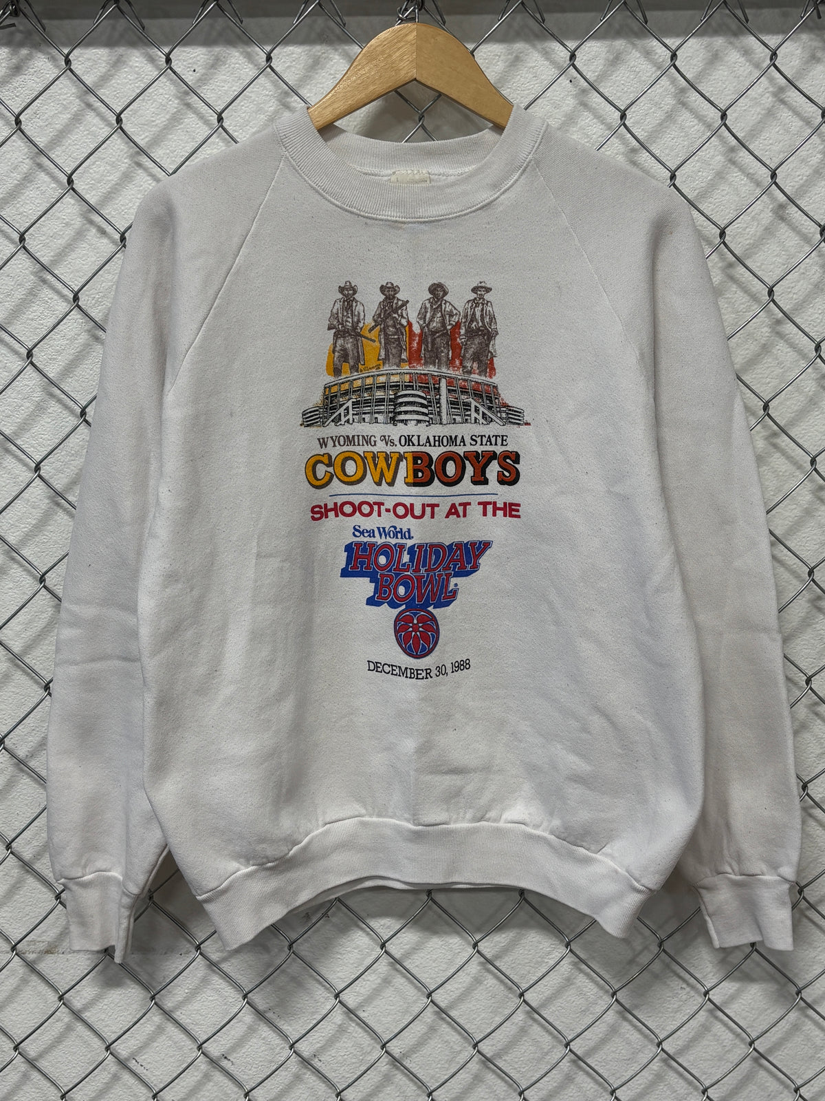 Vintage 1988 Holiday Bowl Wyoming Cowboys Oklahoma Sweater Size Large