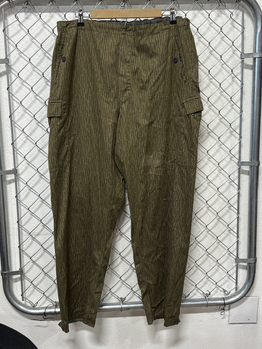 Vintage 90's Bark Tree Camo Cargo Pants Size 35x30