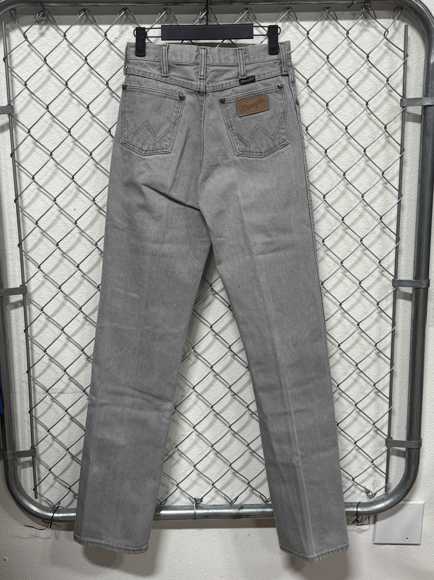 Vintage Women's Wrangler Grey Western Denim Jeans Size 26x34