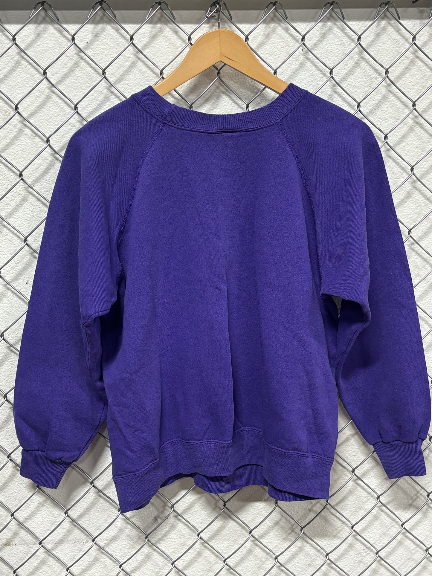 Vintage 90's Women's Hanes Her Way Purple Flower Crewneck Size Large