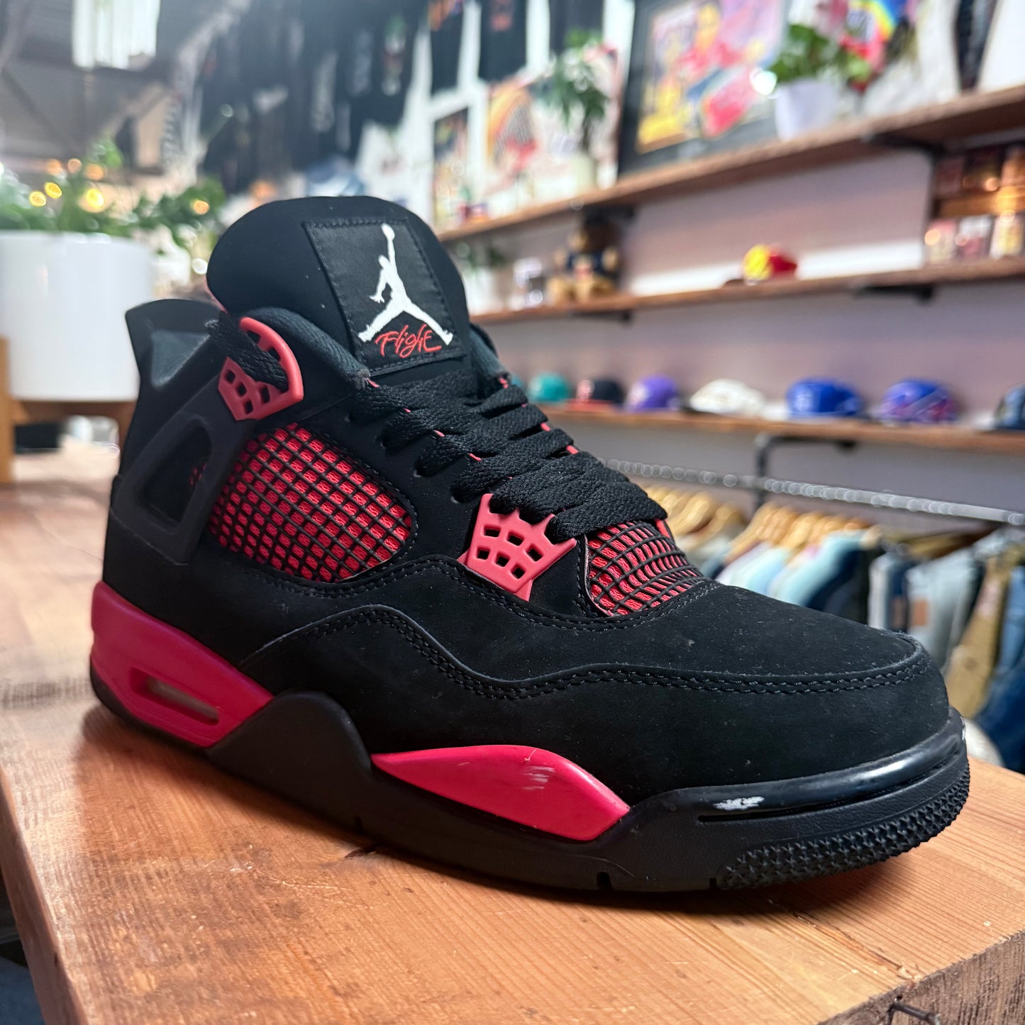 Jordan 4 'Red Thunder' Size 11