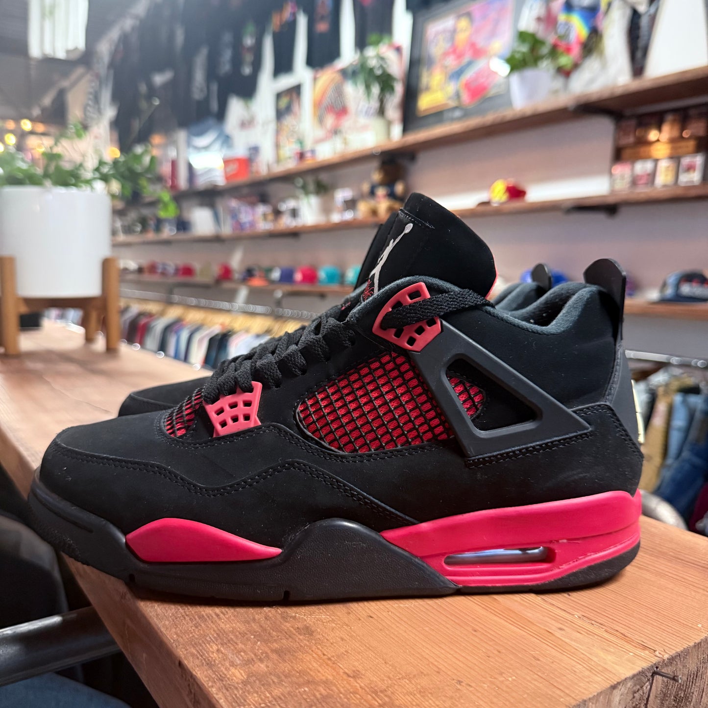 Jordan 4 'Red Thunder' Size 11