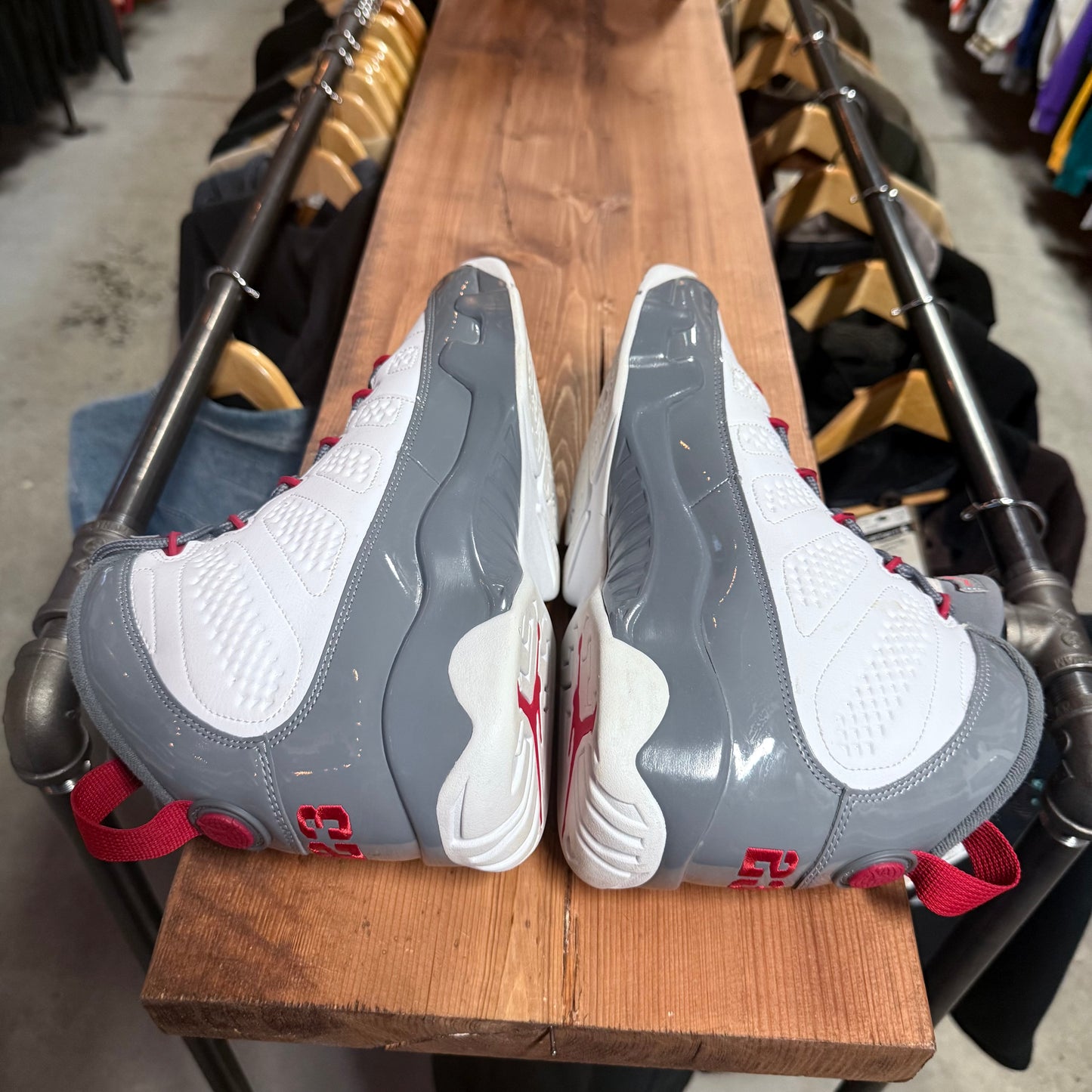 Jordan 9 'Fire Red' Size 11.5