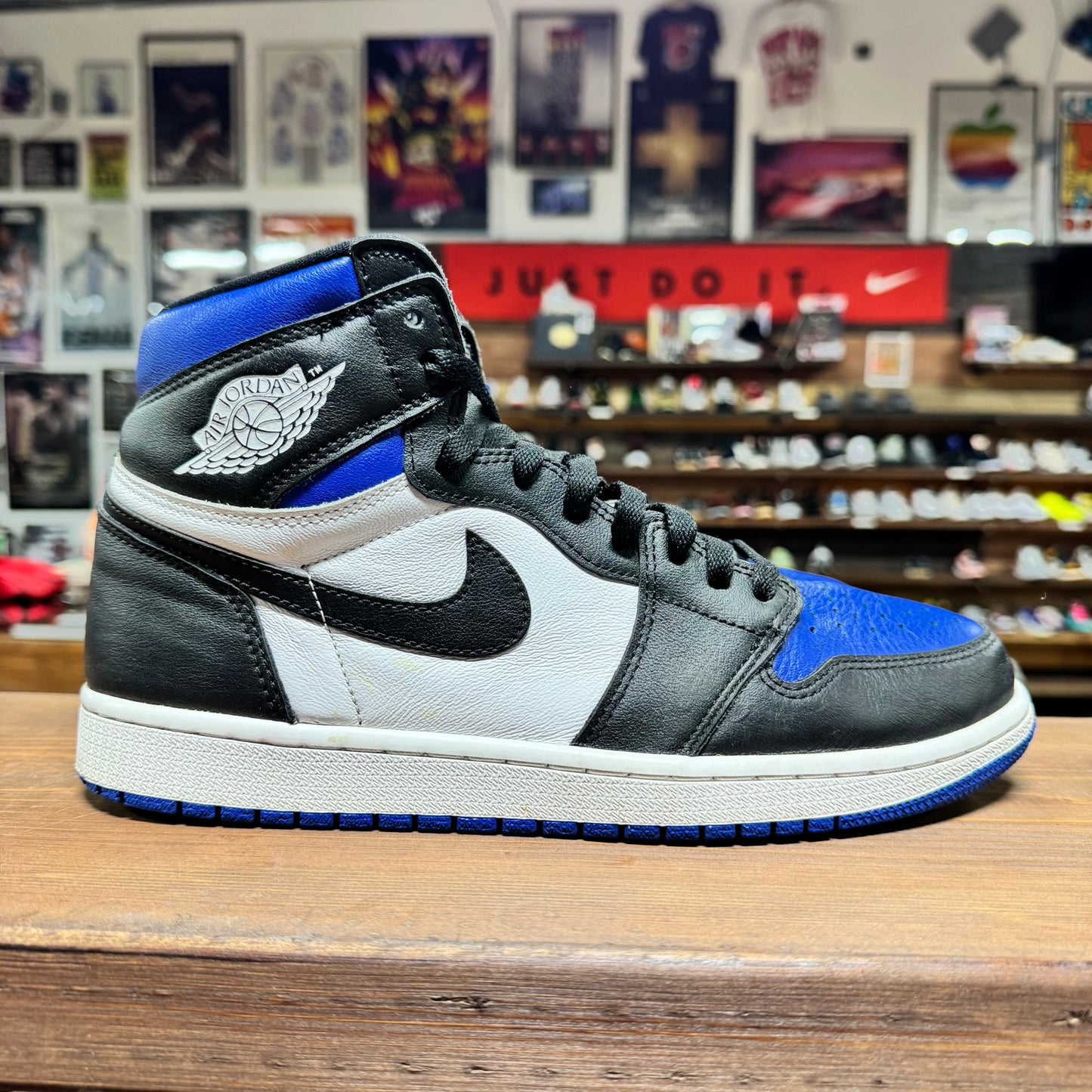 Jordan 1 'Royal Toe' Size 10