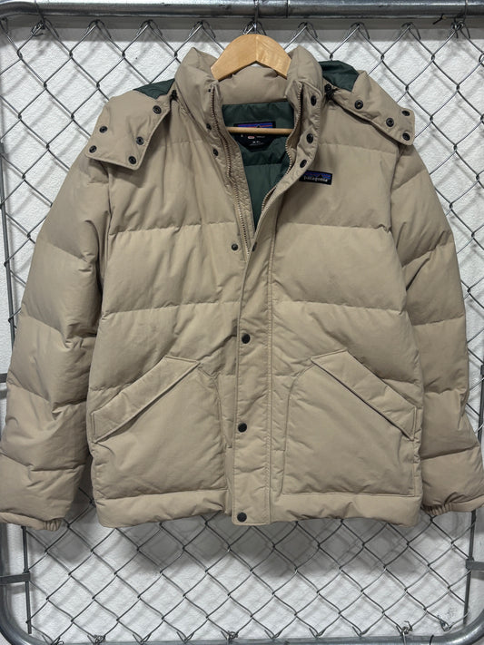 Patagonia Light Brown Downdrift Heavy Winter Jacket Size Medium