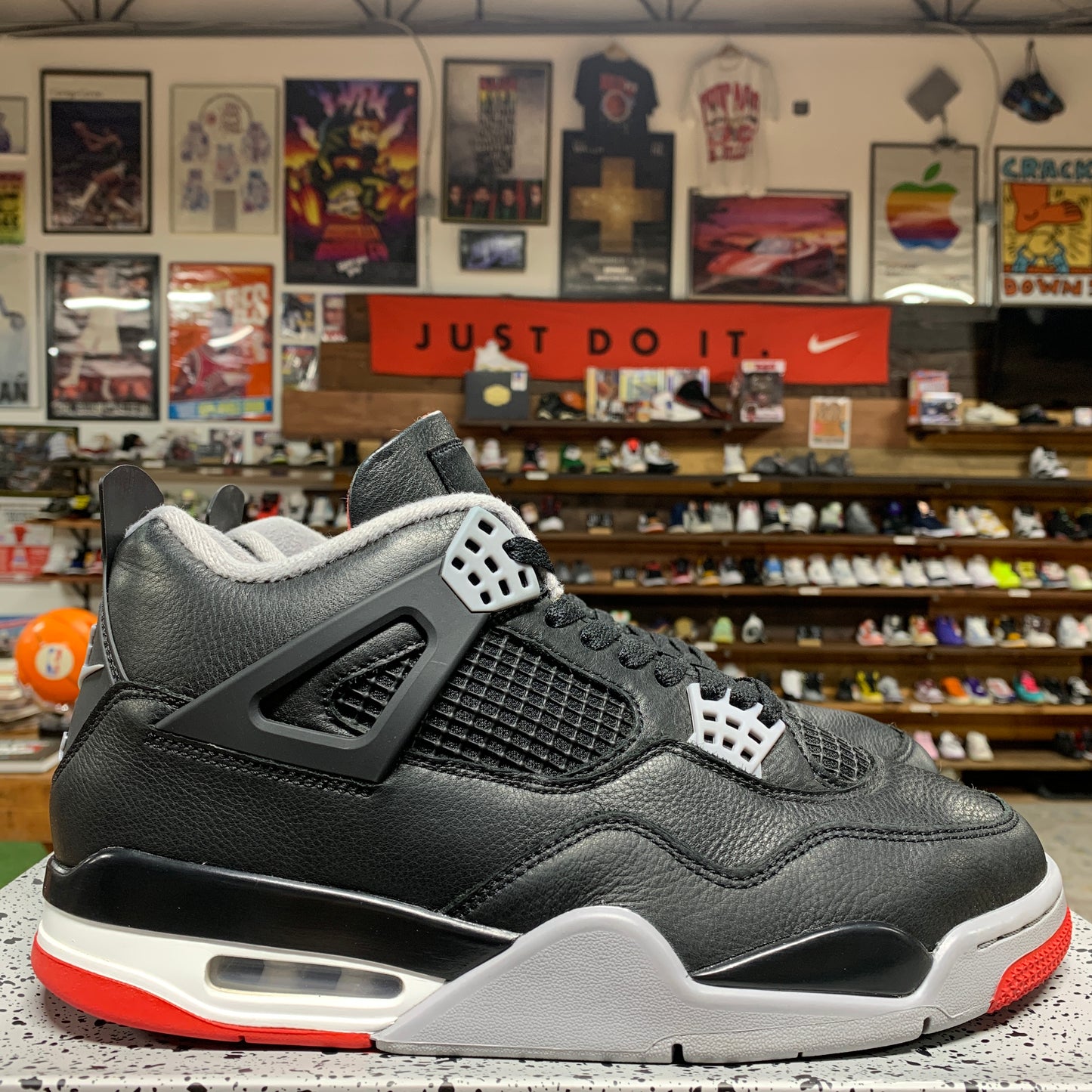 Jordan 4 'Bred Reimagined' Size 10