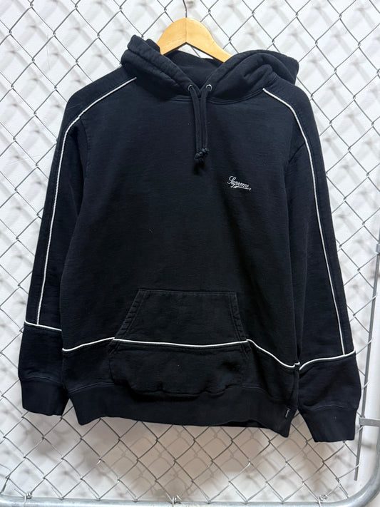 Supreme SS18 Piping Hoodie Size Medium