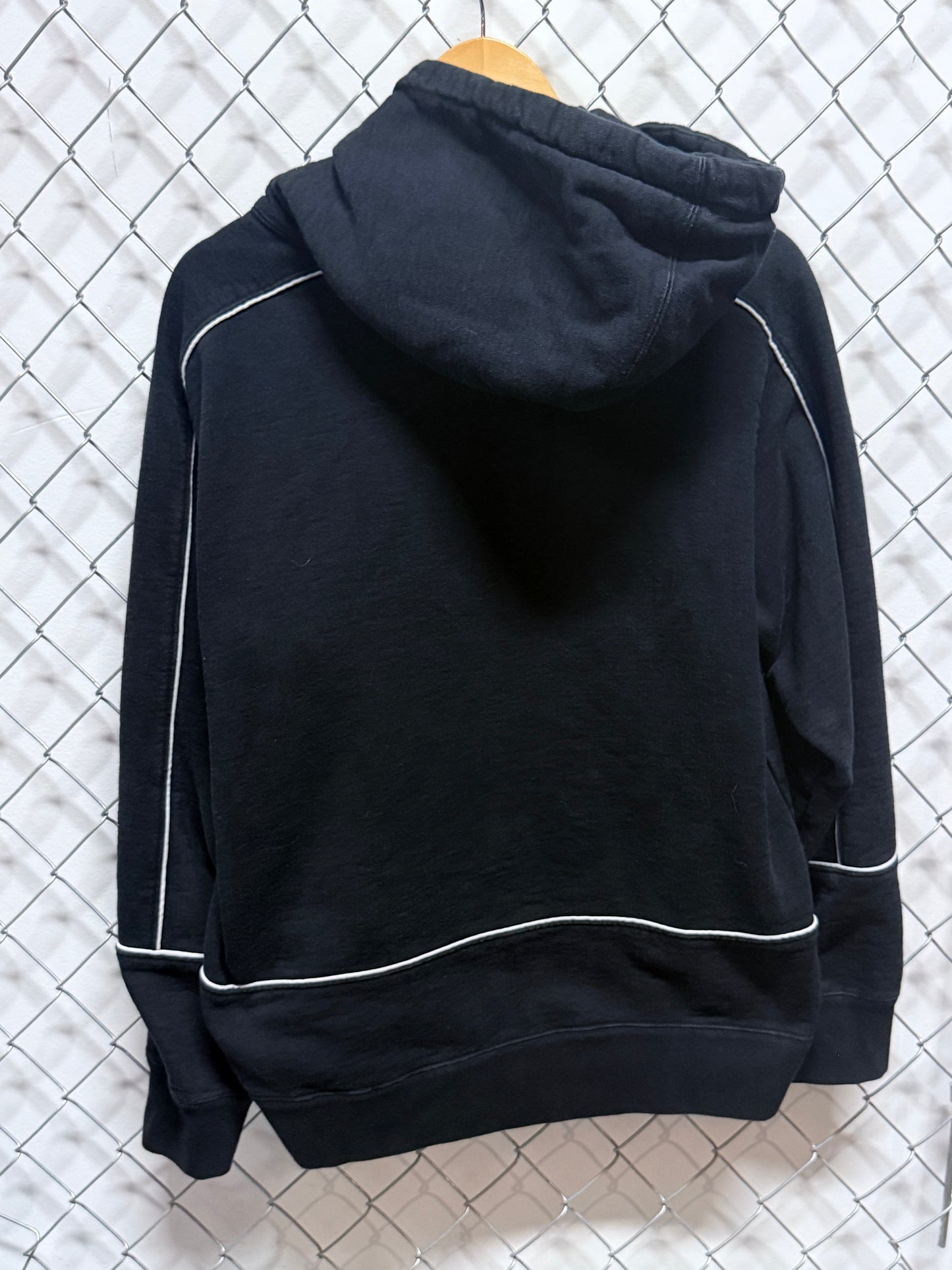 Supreme SS18 Piping Hoodie Size Medium