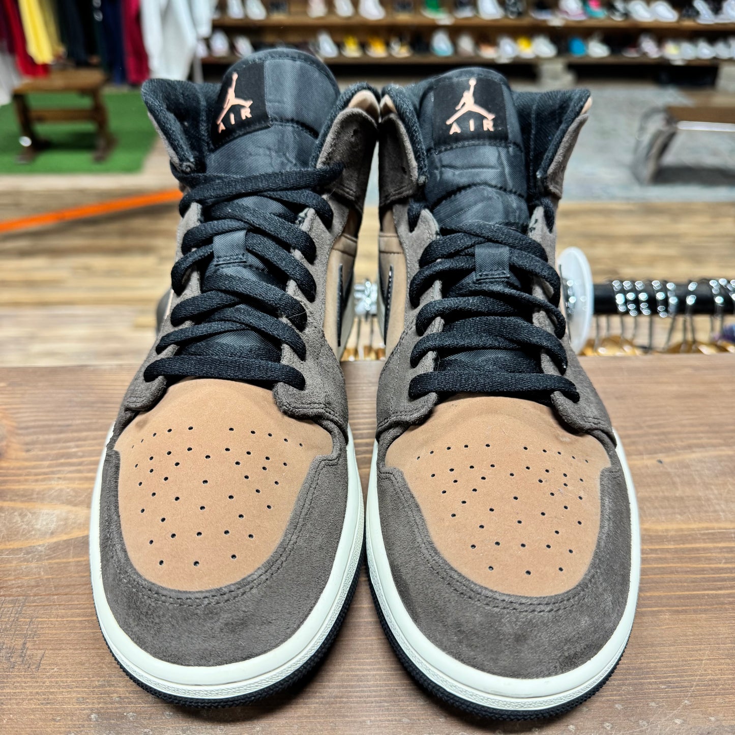 Jordan 1 Mid 'Dark Chocolate' Size 12