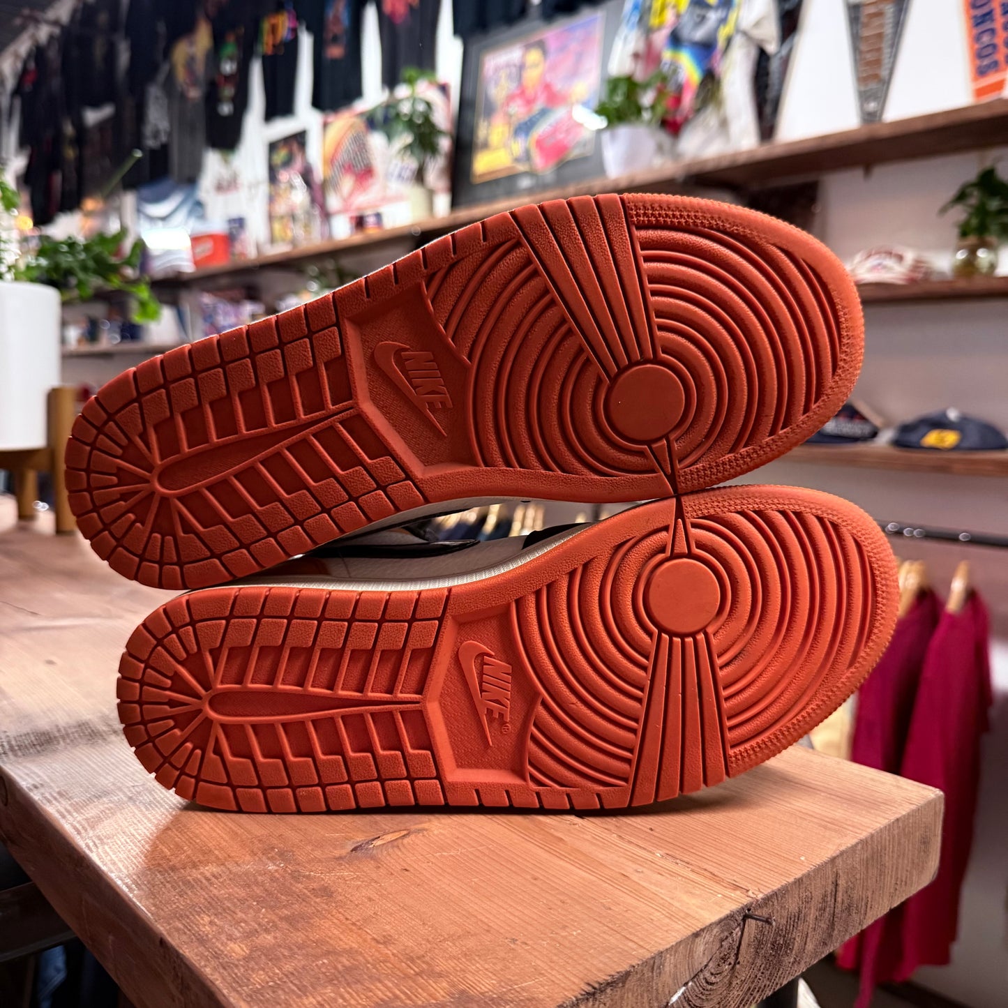 Jordan 1 Low 'Shattered Backboard' Size 11