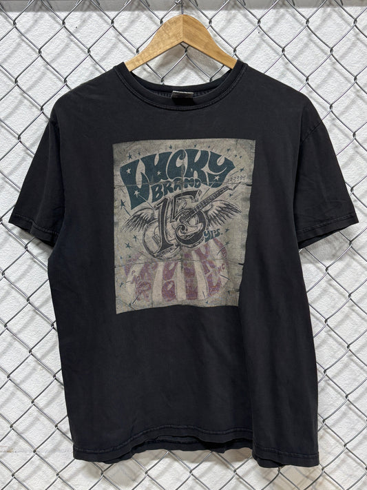 Vintage Y2K Lucky Brand Graphic Tee Size Medium