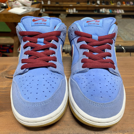 Nike SB Dunk Low 'Phillies' Size 7.5