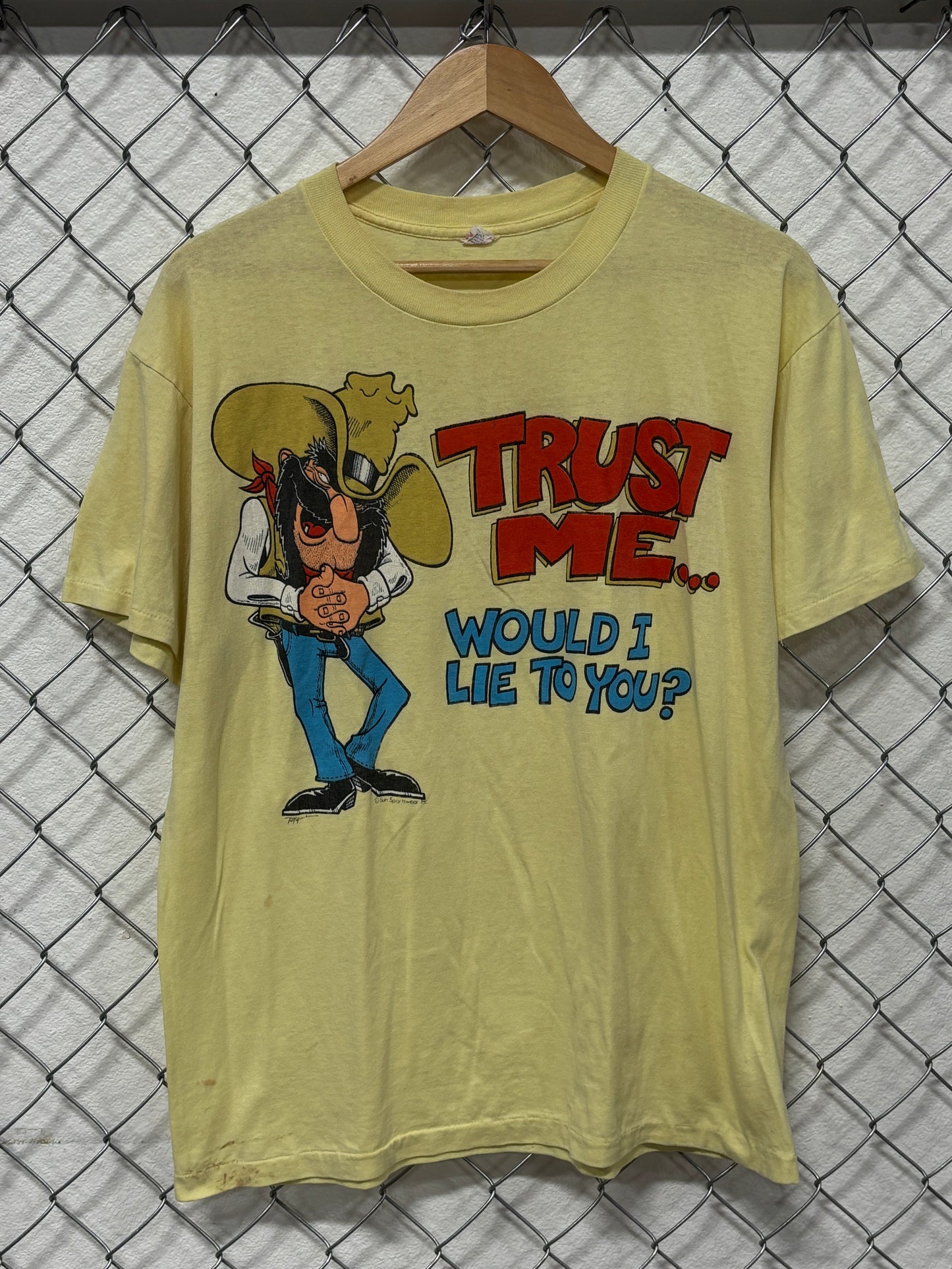 Vintage 80's Trust Me Would I Lie To You Cartoon Graphic Tee Size Large