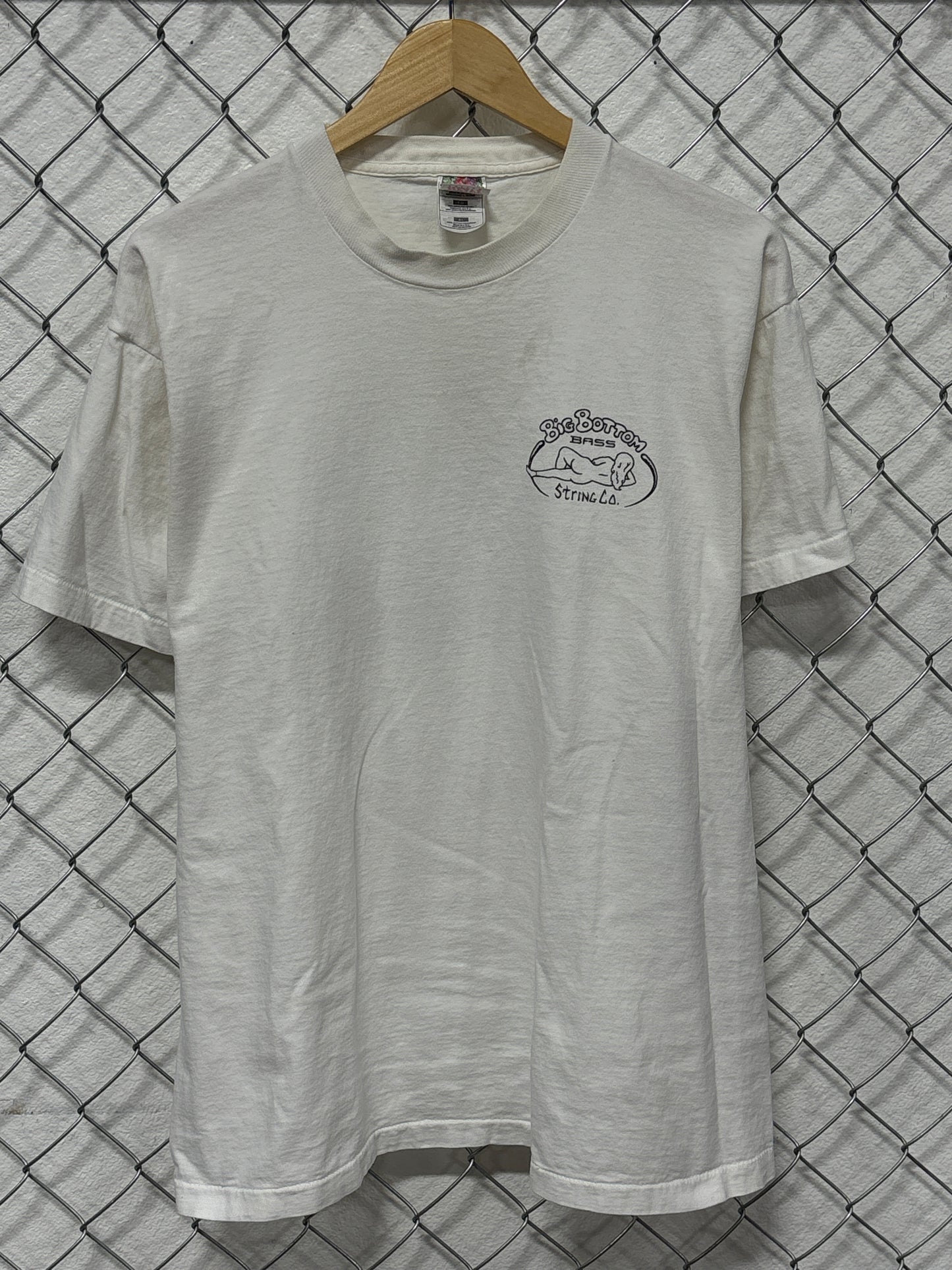 Vintage 90's Big Bottom Bass String Company Graphic Tee Size XL