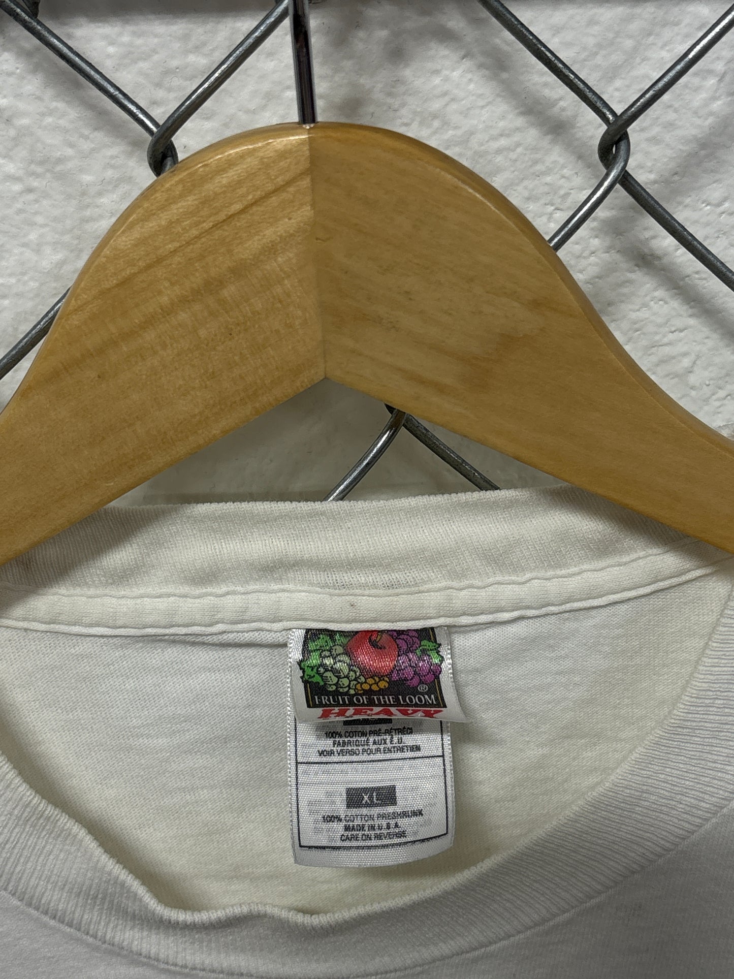 Vintage 90's Big Bottom Bass String Company Graphic Tee Size XL