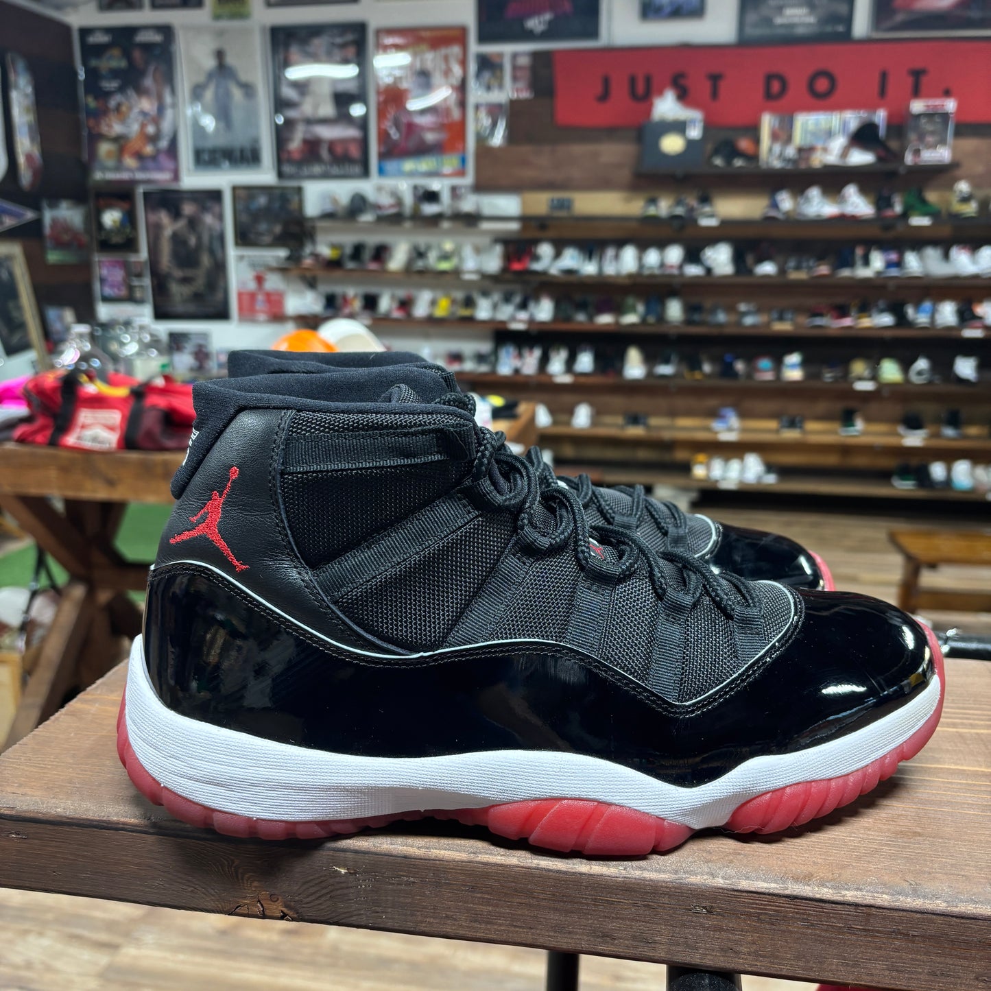 Jordan 11 'Bred' Size 13