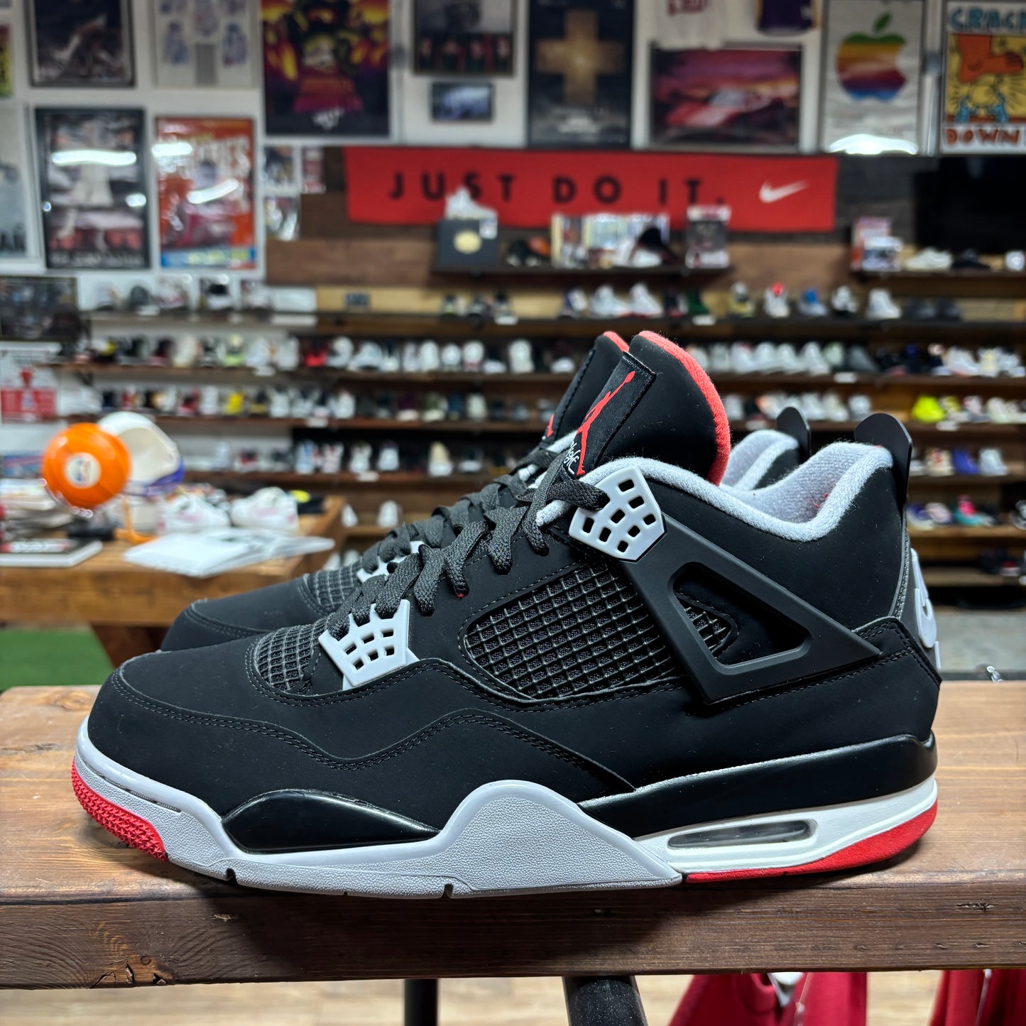 Jordan 4 'Bred' (2019) Size 13