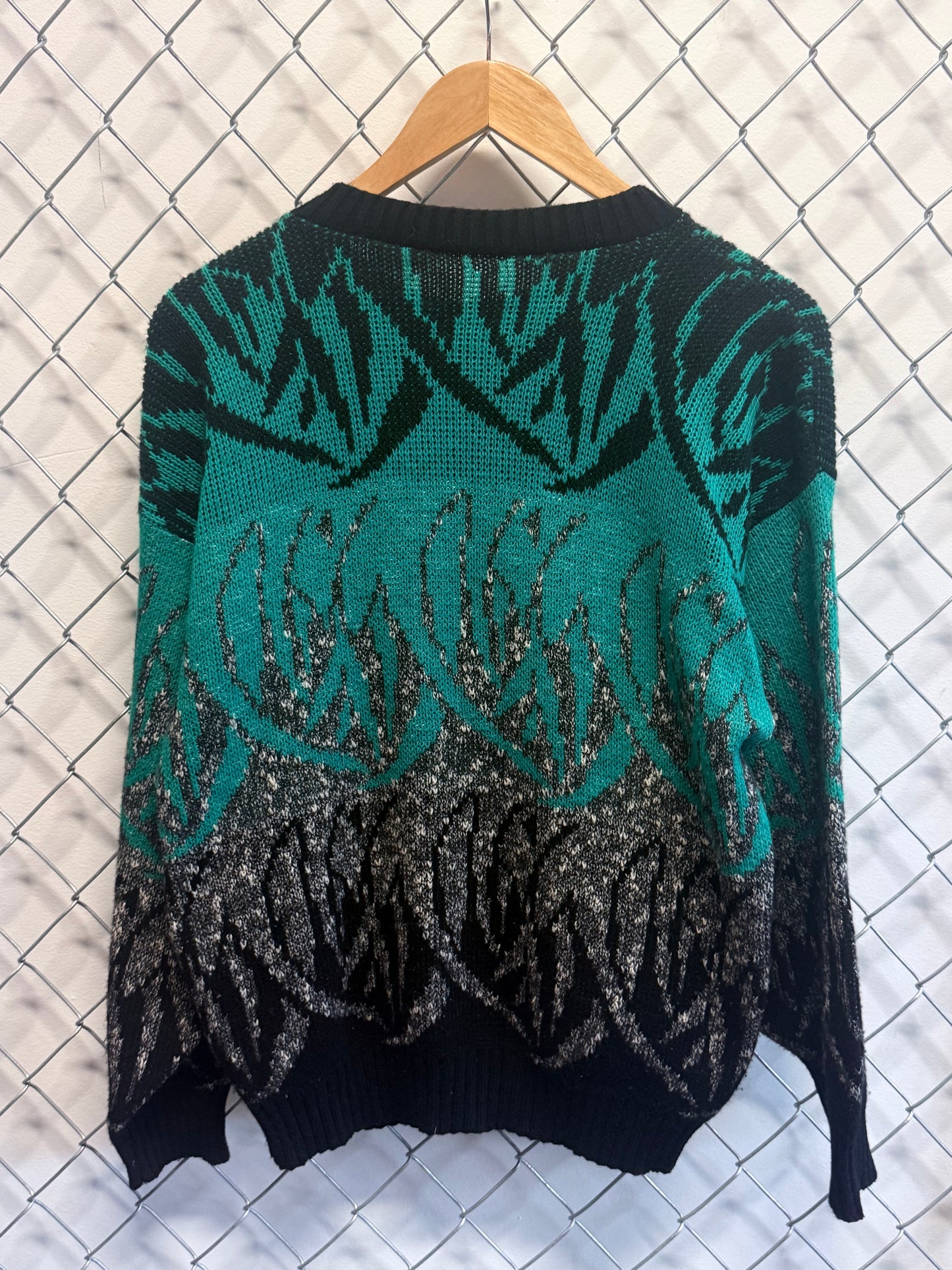 Vintage Acrylic Knit Pattern Sweater Size Medium