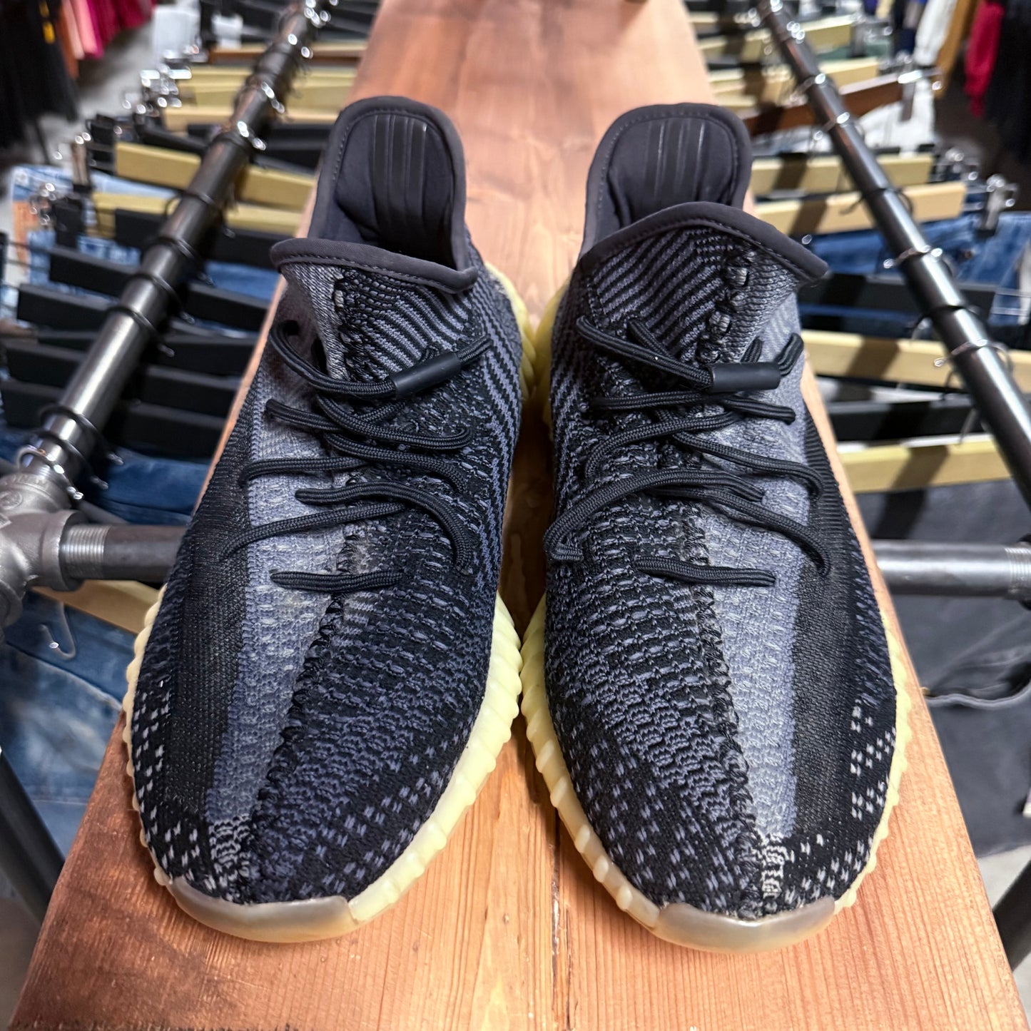 Yeezy 350 v2 'Carbon' Size 13