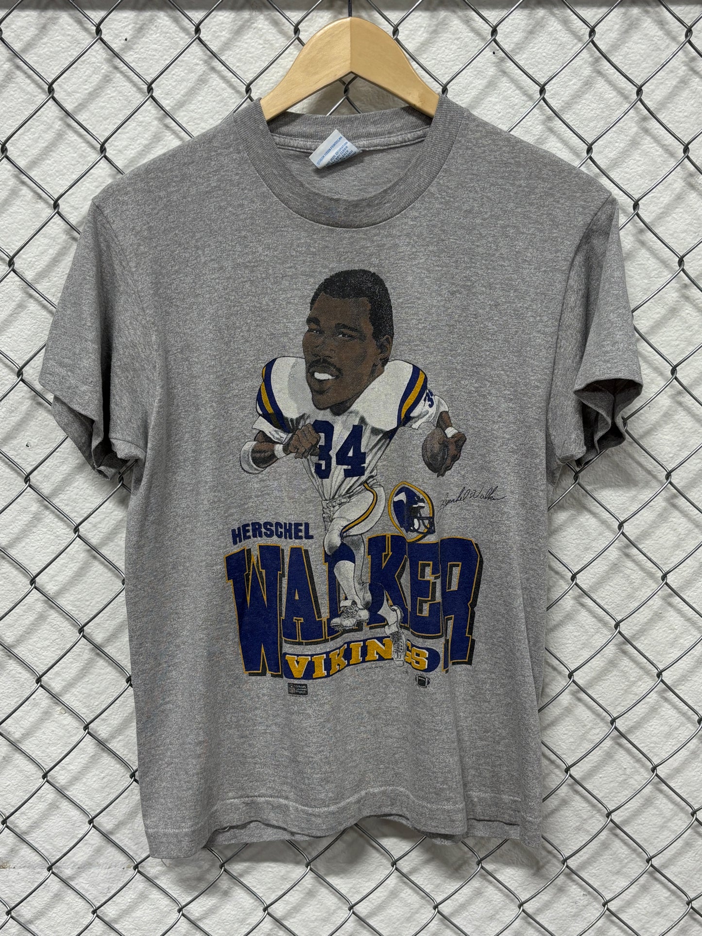 Vintage 80's Herschel Walker Minnesota Vikings Big Head NFL Tee Size Medium