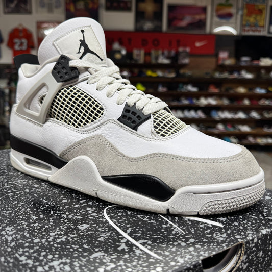Jordan 4 'Military Black' Size 11
