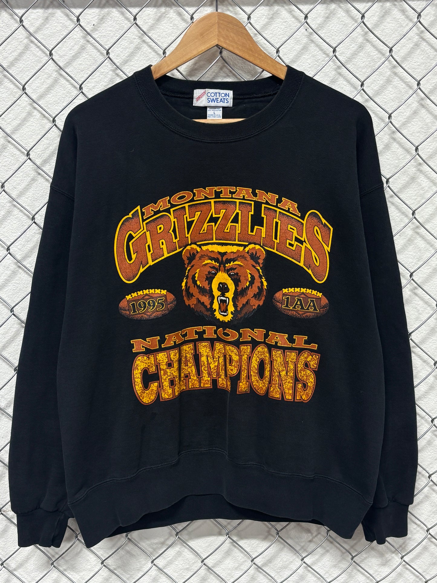 Vintage 1995 University of Montana Grizzlies Champions Sweater Size Large