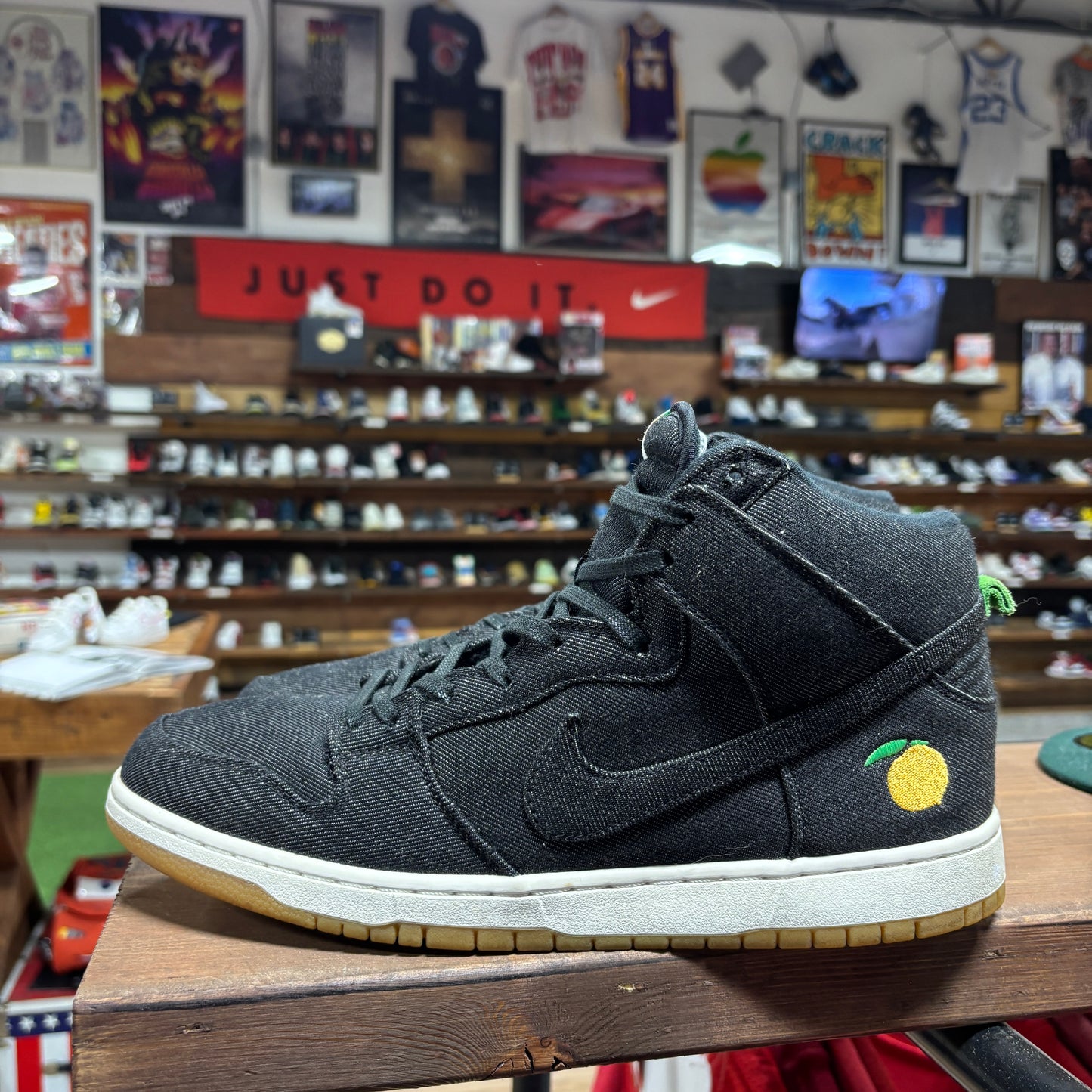 Nike SB Dunk High 'Momofuku' Size 12