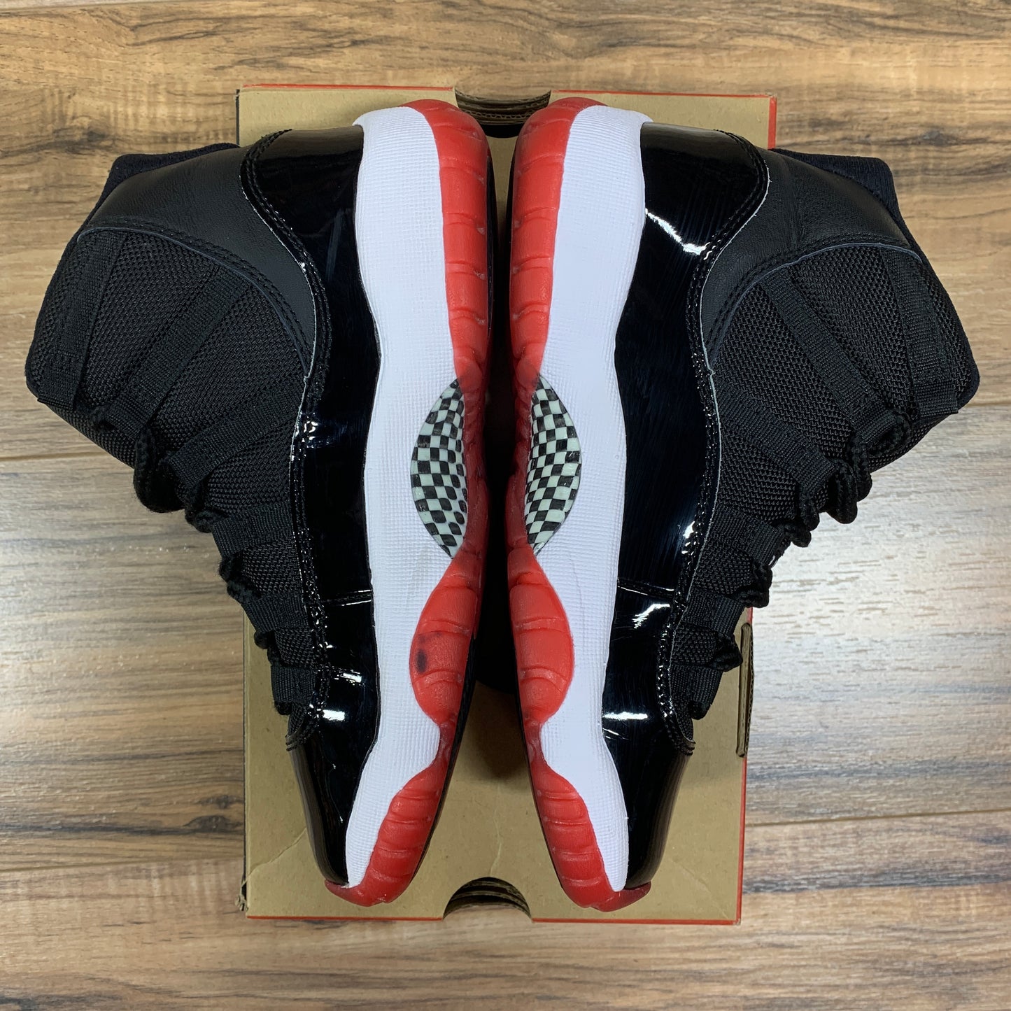 Jordan 11 'Bred' Size 4Y