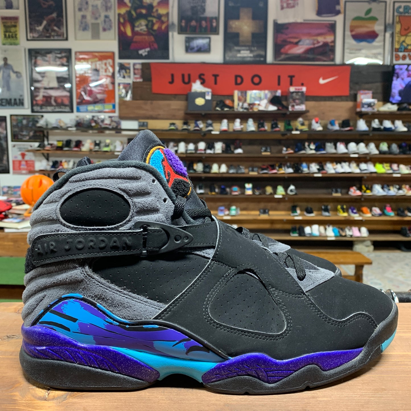 Jordan 8 'Aqua' Size 12