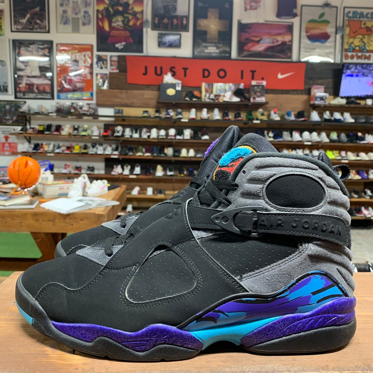 Jordan 8 'Aqua' Size 12