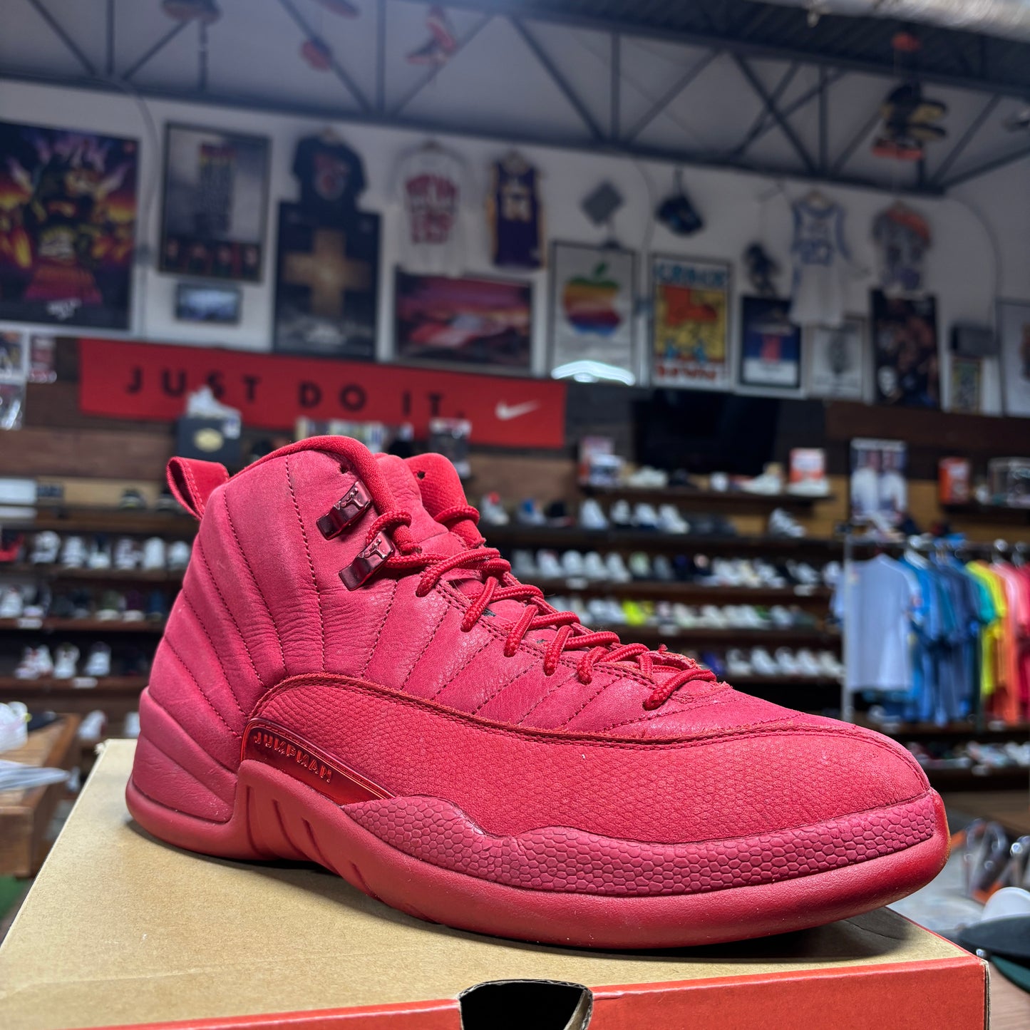 Jordan 12 'Gym Red' Size 9.5