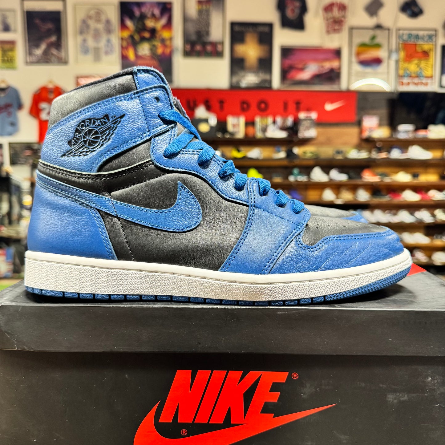 Jordan 1 'Marina Blue' Size 10.5