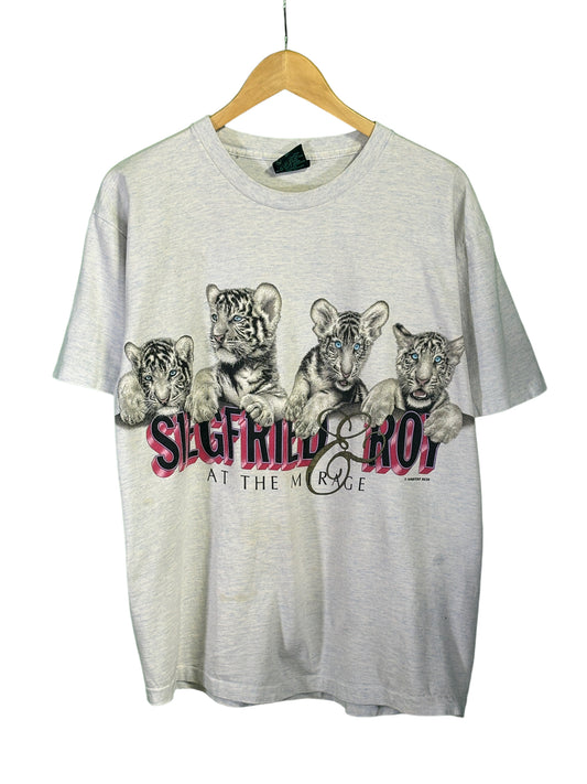 Vintage 90's Siegfried and Roy at the Mirage Tigers Graphic Tee Size Large