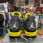 Jordan 4 'Thunder' Size 6.5Y