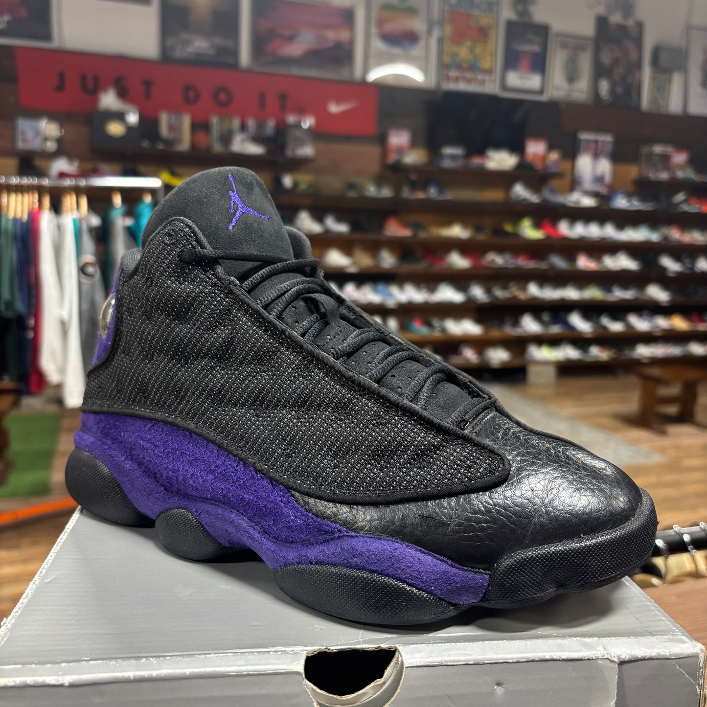Jordan 13 'Court Purple' Size 8