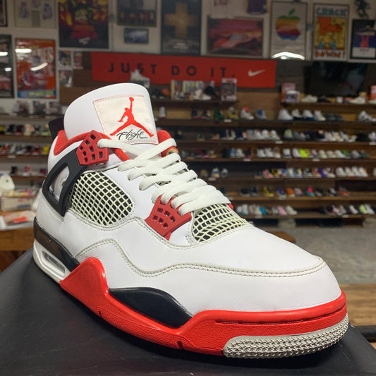 Jordan 4 'Fire Red' Size 13