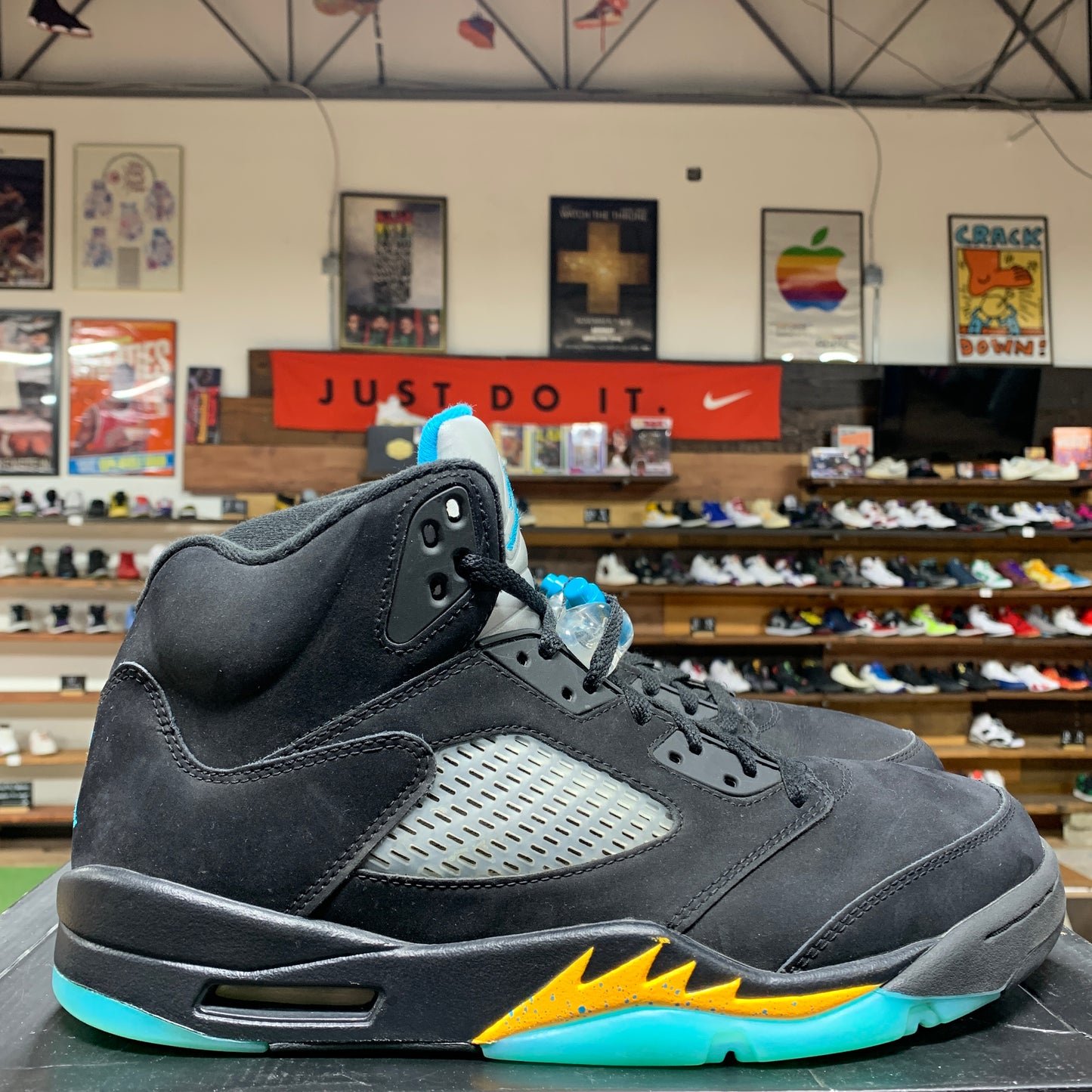 Jordan 5 'Aqua' Size 11.5