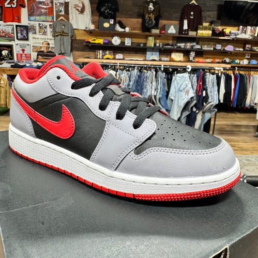 Jordan 1 Low 'Cement Fire Red' Size 6.5Y