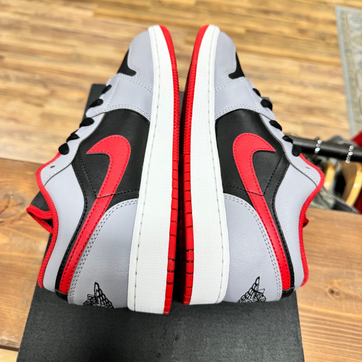 Jordan 1 Low 'Cement Fire Red' Size 6.5Y
