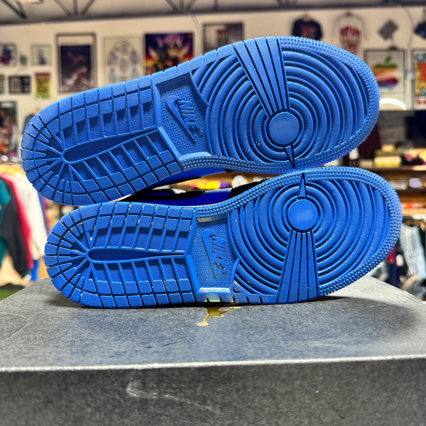 Jordan 1 Mid 'Black Royal Blue' Size 6Y