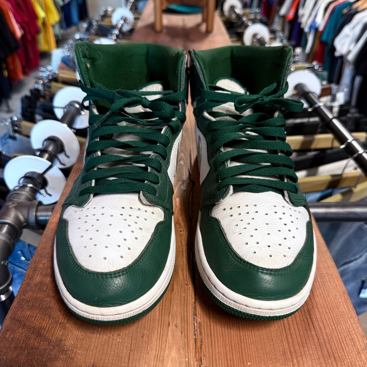 Jordan 1 'Gorge Green' Size 11