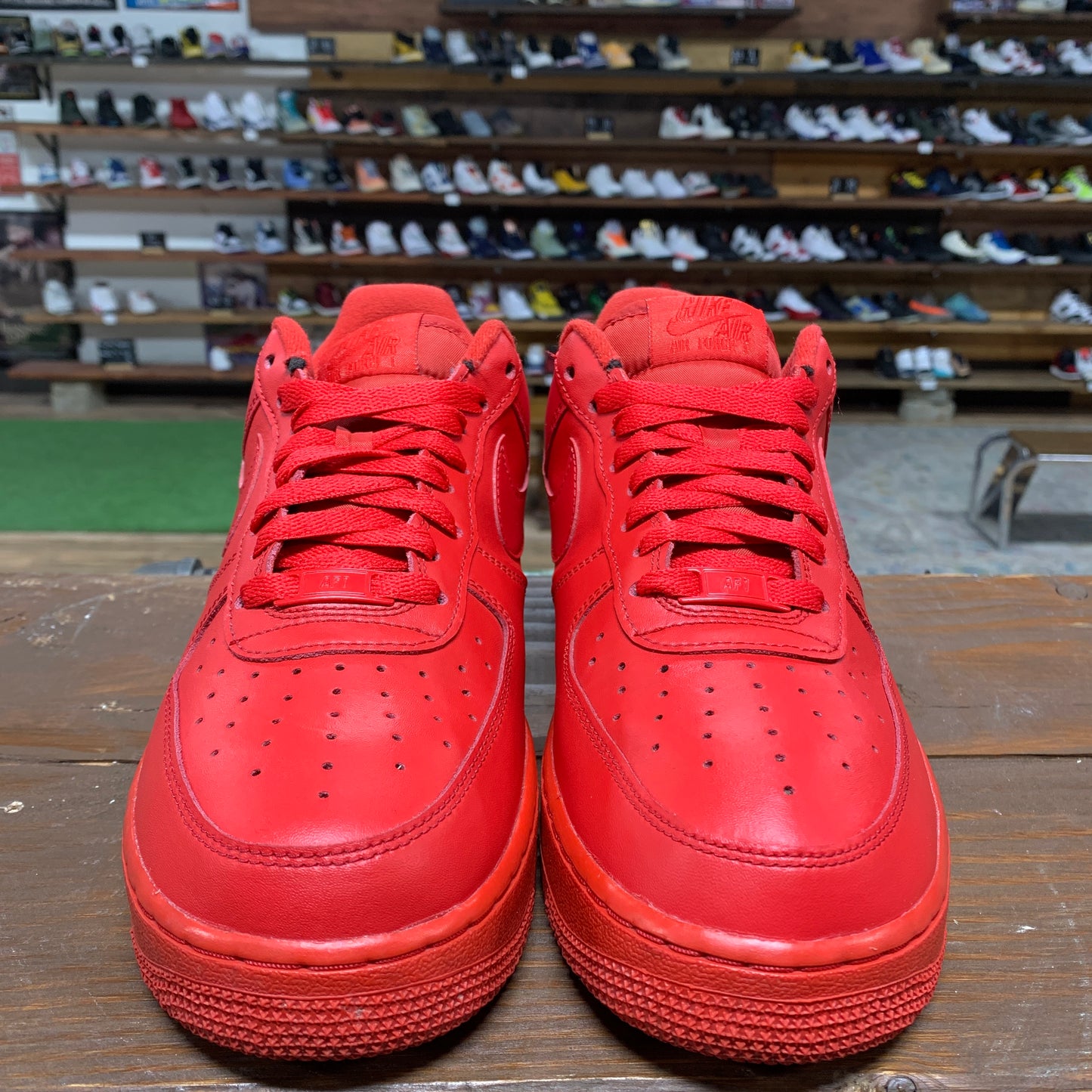 Nike Air Force 1 Low 'Triple Red' Size 9.5